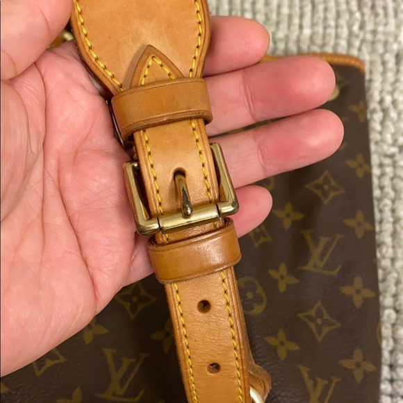 ⭐️SOLD⭐️Louis Vuitton Montsouris GM - Picture 13 of 16